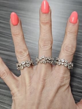 NEW Zirconia Irregular Cluster Bezel Eternity Silver Tone Ring - Multiple Sizes
